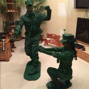 Meet your Posher, Kayley