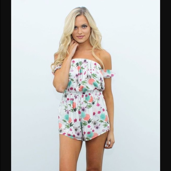 Kittenish romper Clearance