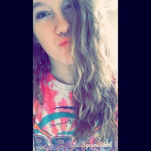 Meet your Posher, Megan