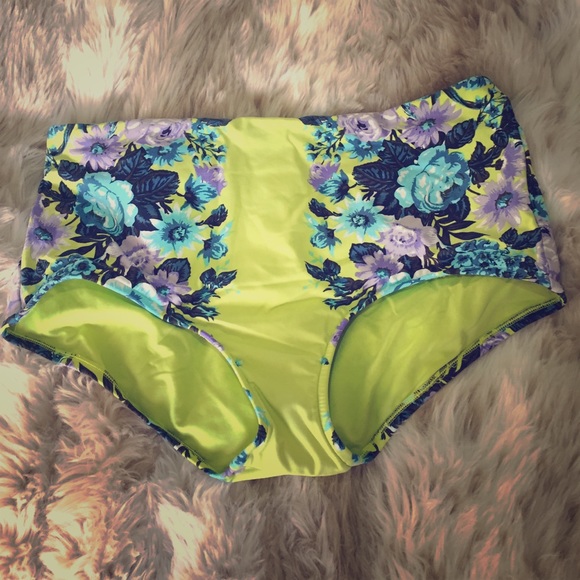 High Waisted Swim Bottoms