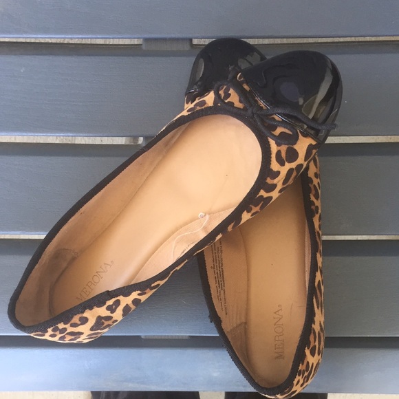 Merona Shoes - Leopard print ballet flats