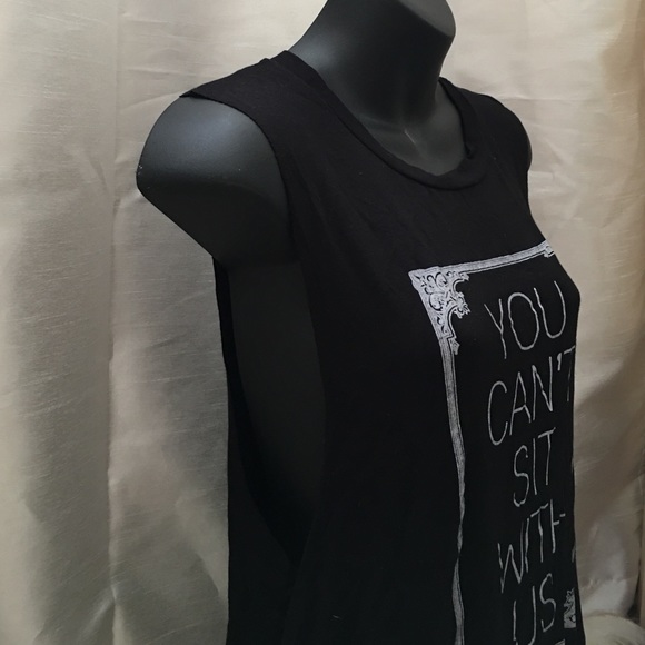 Fashion Tank - Picture 3 of 4