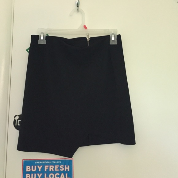 Black cross wrap shirt