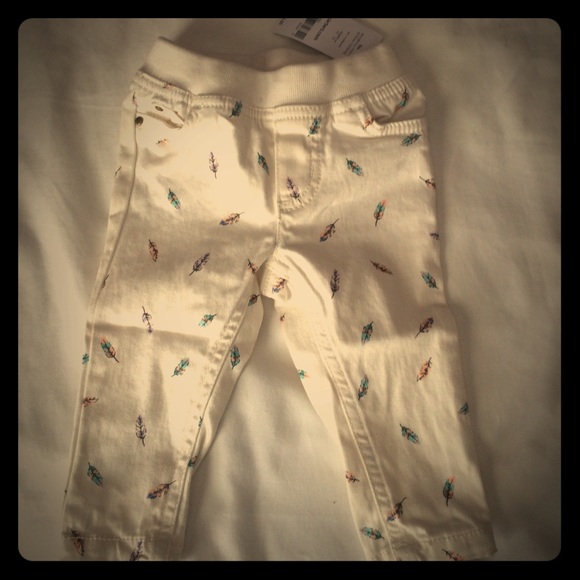 Carter's Feather print pants