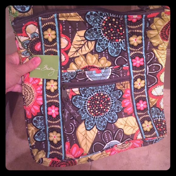Vera Bradley Messenger Bag NWT