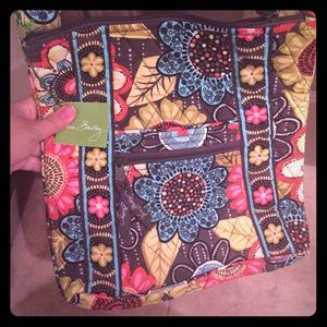 Vera Bradley Messenger Bag NWT