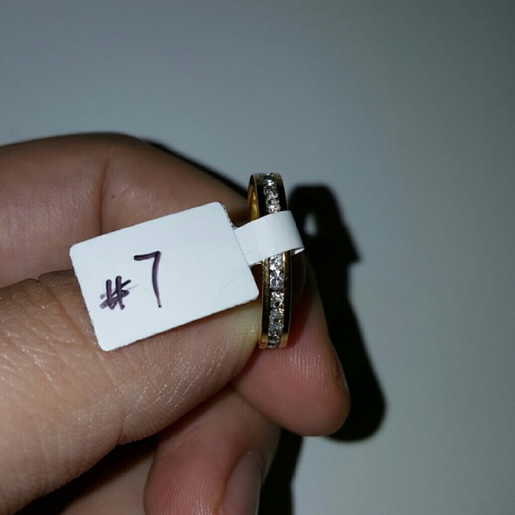 FASHION JEWELRY - Picture 3 of 3