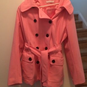 New yours and company coat