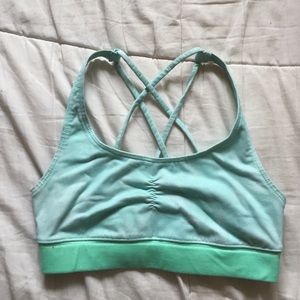 hollister sports bra