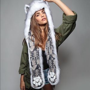 🚨ACCEPTING OFFERS HUSKY SPIRIT HOOD HEADDRESS HAT