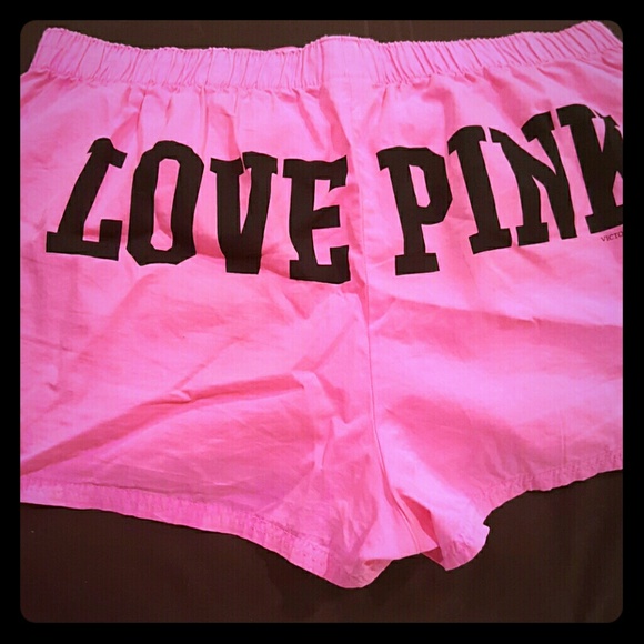 I ONLY SLEEP IN PINK SHORTS SZ XS