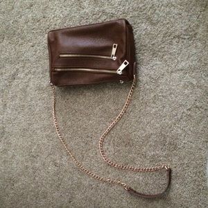 Violet Ray - brown cross body purse :)