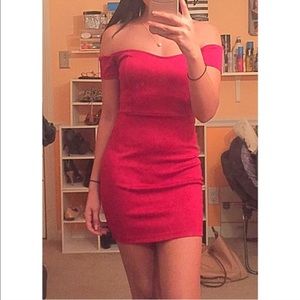 Burgundy Off the Shoulder Bodycon Dress