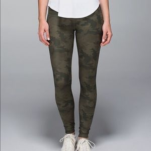 Sold Lululemon Wunder Under Camouflage