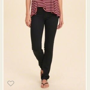 NWOT Hollister Skinny Jeans