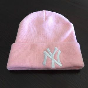 NY Yankees Beanie