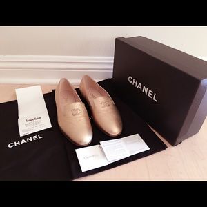 🎀SOLD ON TRADESY🎀2015B Chanel Mocassins loafers
