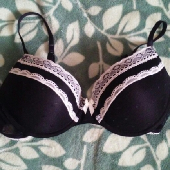 Candie's push up bra