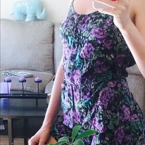 🌺 Sexy flower print romper! 🌺
