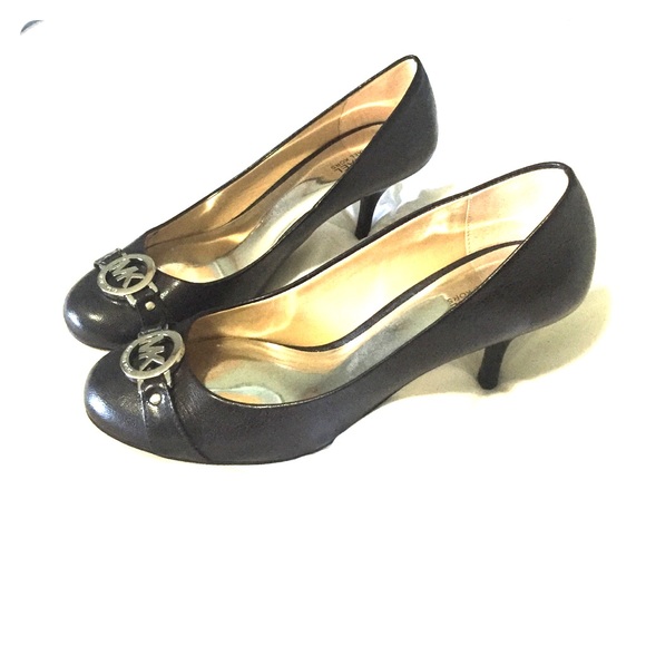 Micheal Kors heels