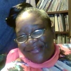 Meet your Posher, Sis monique