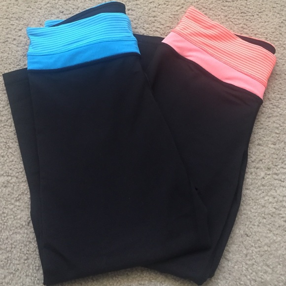 Kirkland 2piece Exercise Pants