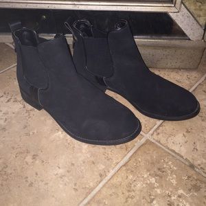 steve madden flat booties