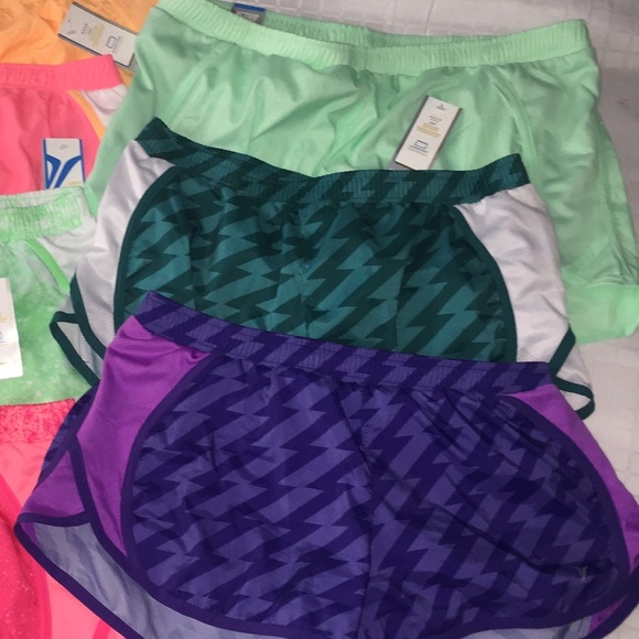🏃❤️Colorful running shorts!💙🏃 - Picture 1 of 1