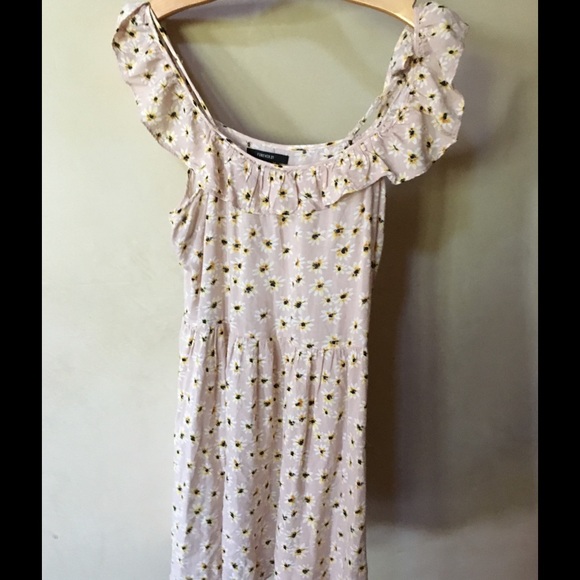 Forever 21 floral   off the shoulder dress size L - Picture 4 of 4