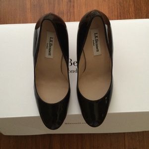 L.K.Bennett classic wedge