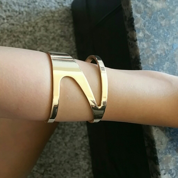 Forever 21 bracelet