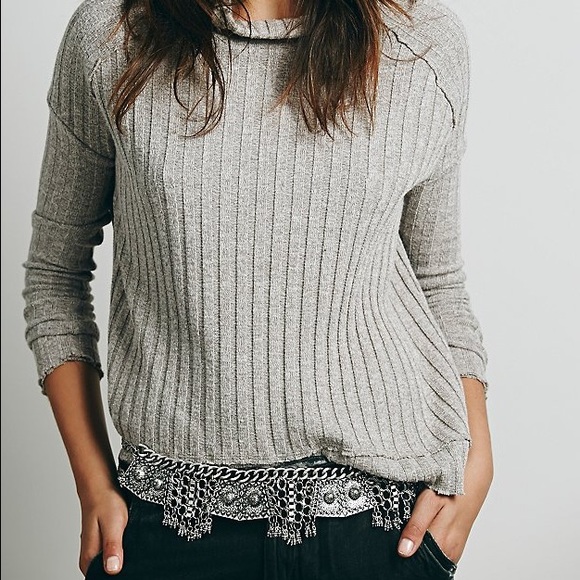 Free People Accessories - New Free People silver hidden treasures belt