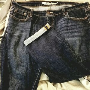 Old Navy The Boyfriend capri with cuff. Size 10