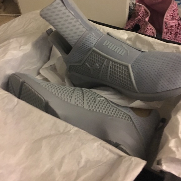 Rihanna Trainer