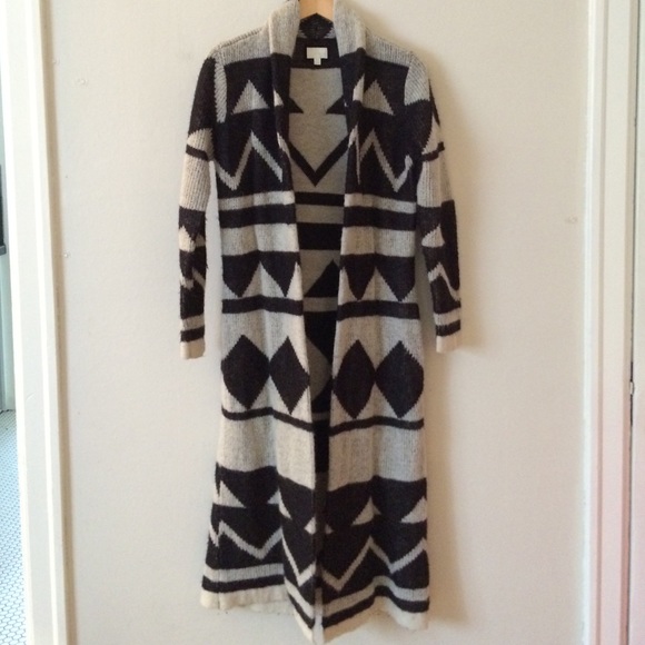 Shawl-neck Grey and Black Geometric Duster