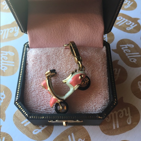 NWT Juicy Couture 'Dolce Vita' Scooter/Vespa Charm - Picture 3 of 4