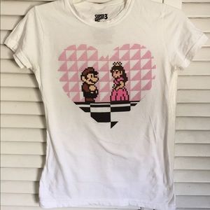 rare Nintendo world Mario Bros tshirt!!!