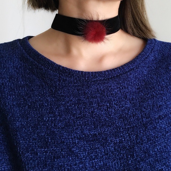 Vixen fur ball velvet choker - Picture 2 of 4