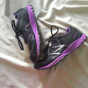 New Balance RockStop Running Shoes Size 6