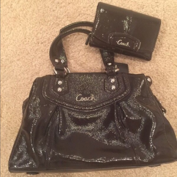 Brown COACH purse and wallet set
