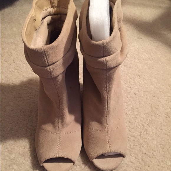 Nine West peep toe booties