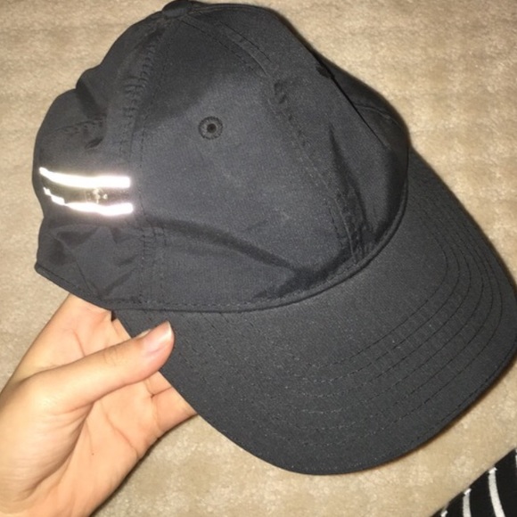 Lululemon Running Hat NWOT