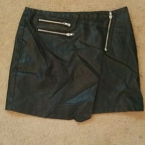 Black leather skirt