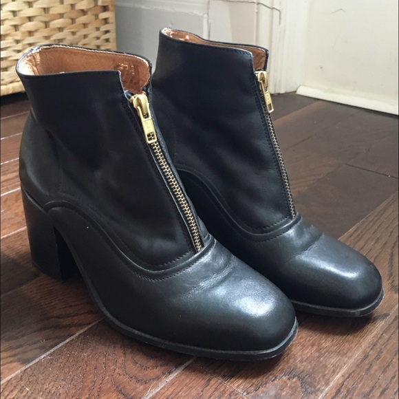 ✨FINAL MARKDOWN✨ H by Hudson Piper Heeled Booties