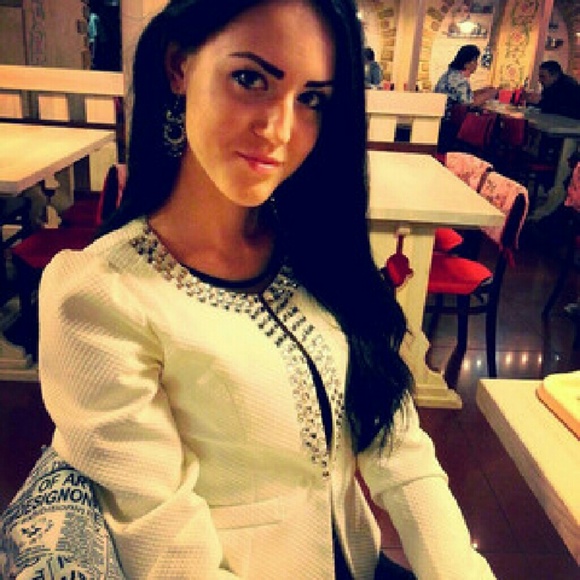 Meet your Posher, Sandra r - Picture 1 of 1