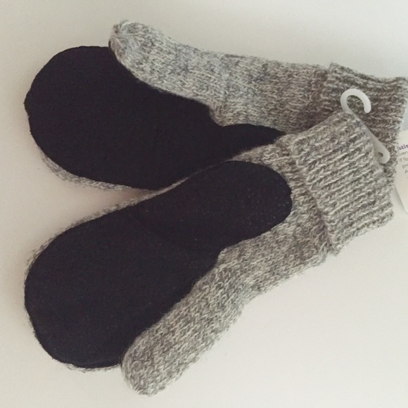 Aris Isotoner Thinsulate Mittens, One Size - Picture 3 of 4