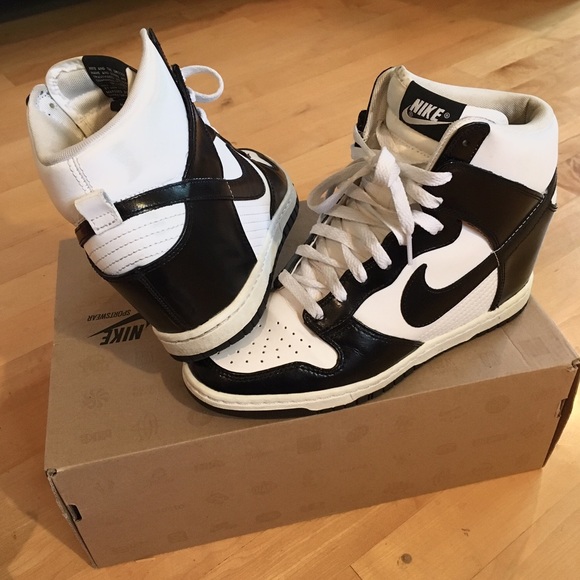 Nike Women's Dunk Sky High wedge sneaker