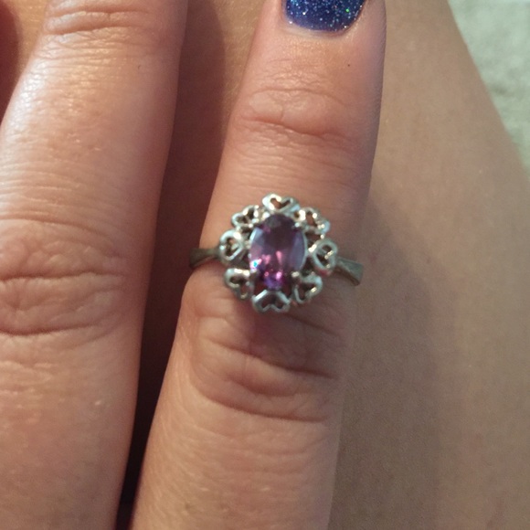 Heart centering purple stone ring - Picture 1 of 1