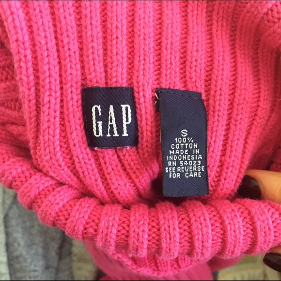 Gap Sweater - Picture 3 of 3