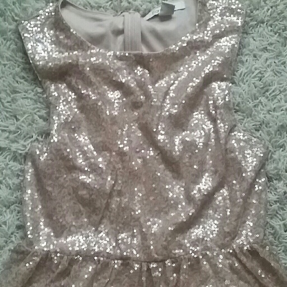 Glowing sequin cinch waist dress - Picture 2 of 3